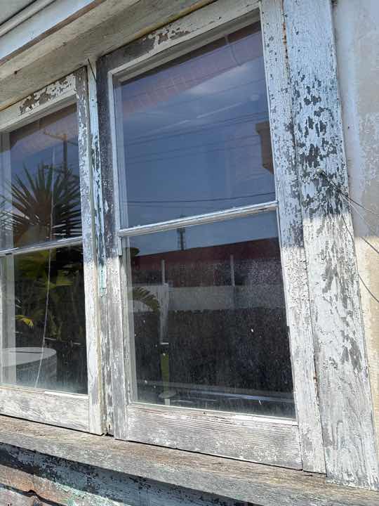 External Wall Cracking due to Settlement — real structural defect photographed in a SURE Building Inspections report