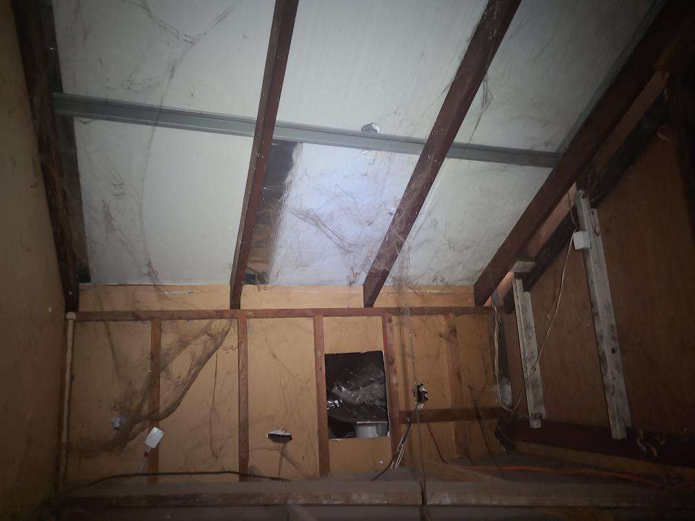 Restricted Roof Void Access due to Sarking — real structural defect photographed in a SURE Building Inspections report