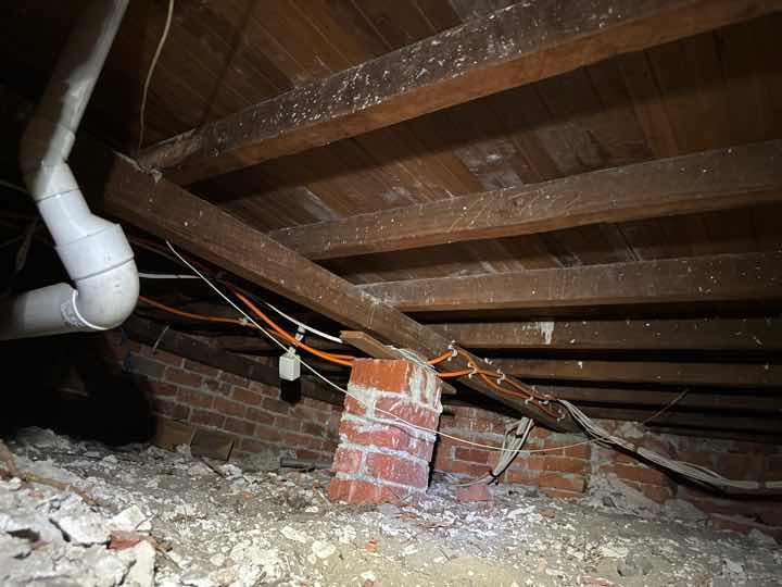 Missing Ant Caps in Sub-Floor — real termite defect photographed in a SURE Building Inspections report